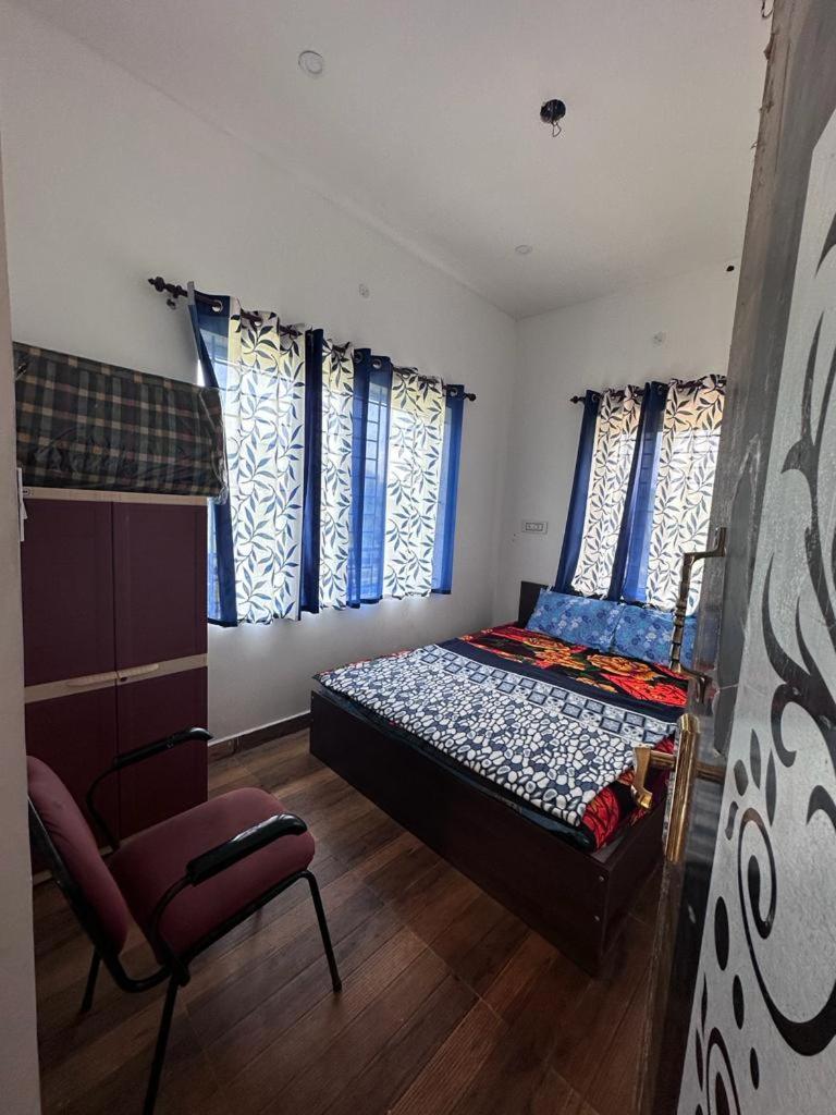 Sandy 4 Bhk Homestay - Only Adults Allowed Ooty Buitenkant foto