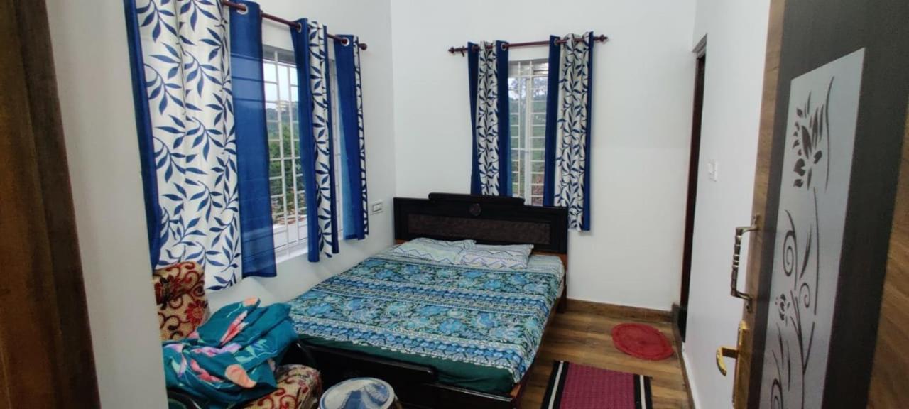 Sandy 4 Bhk Homestay - Only Adults Allowed Ooty Buitenkant foto